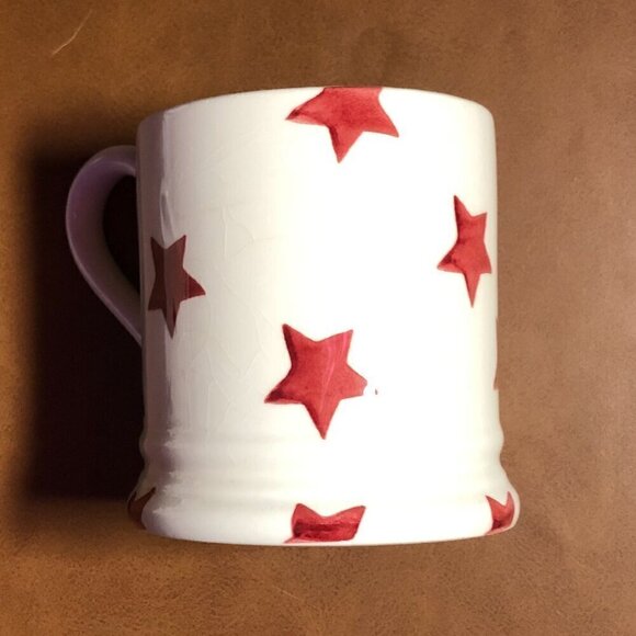 Emma Bridgewater Red Star 1/2 Pint Mug - Picture 3 of 9